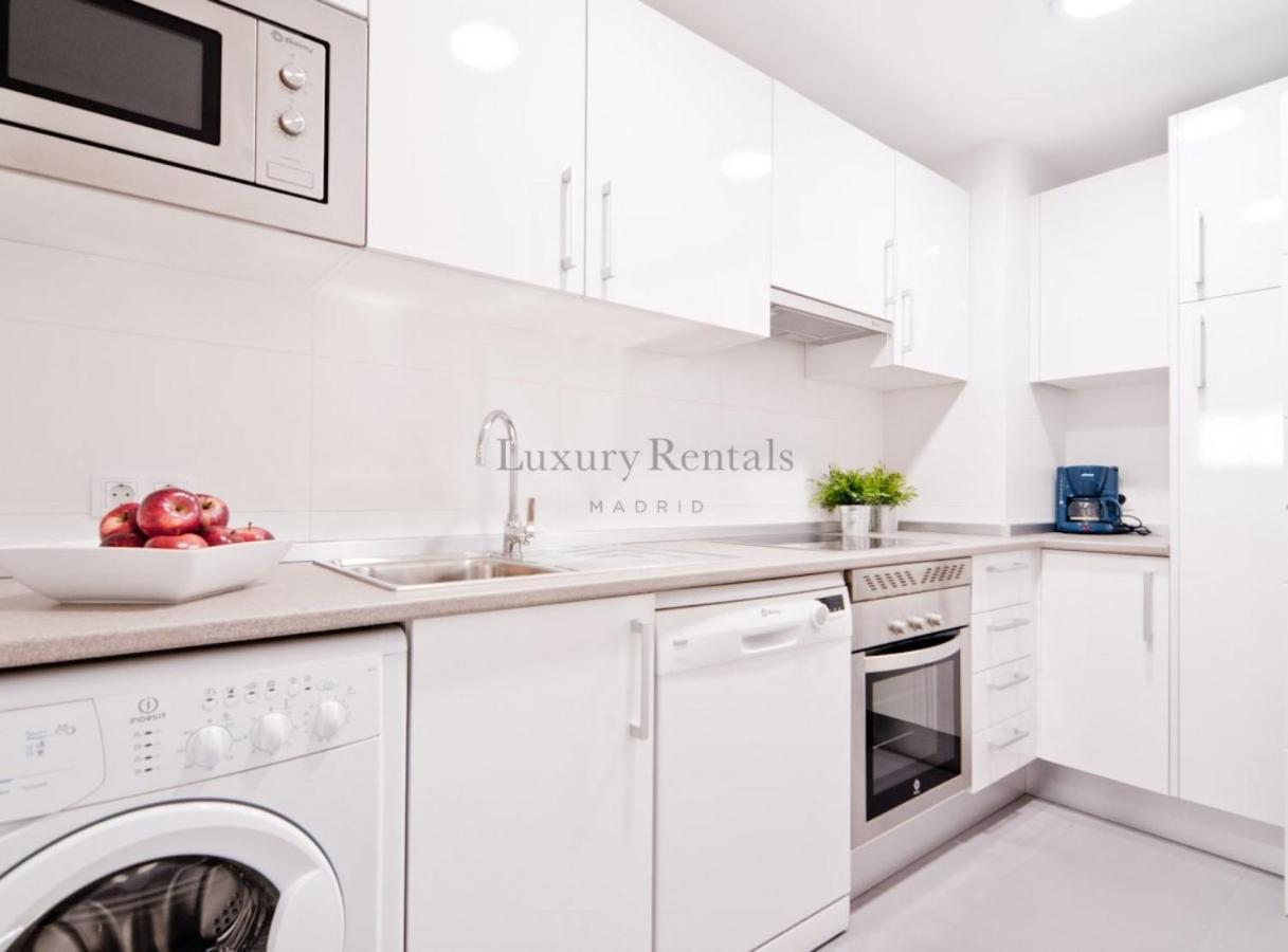 Spacious Temporary Apartment In Madrid Argueelles Close To Moncloa, Chamberi & Gran Via, Princesa V Buitenkant foto